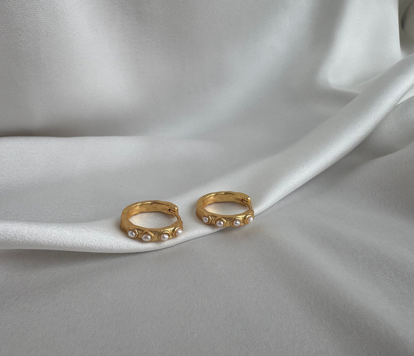 Organic Basic Hoop Pearl
