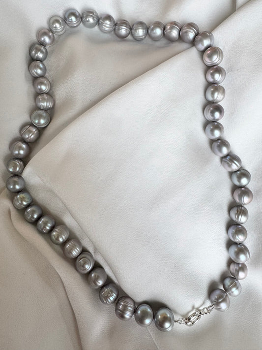 Silver Ground Necklace