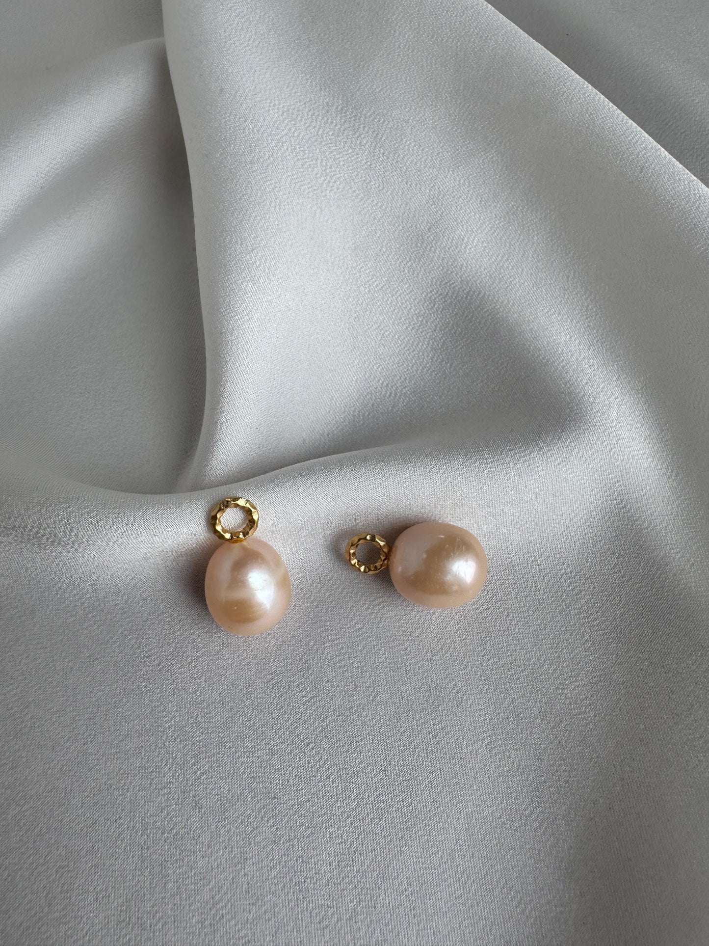 Pearl Pendant Pink