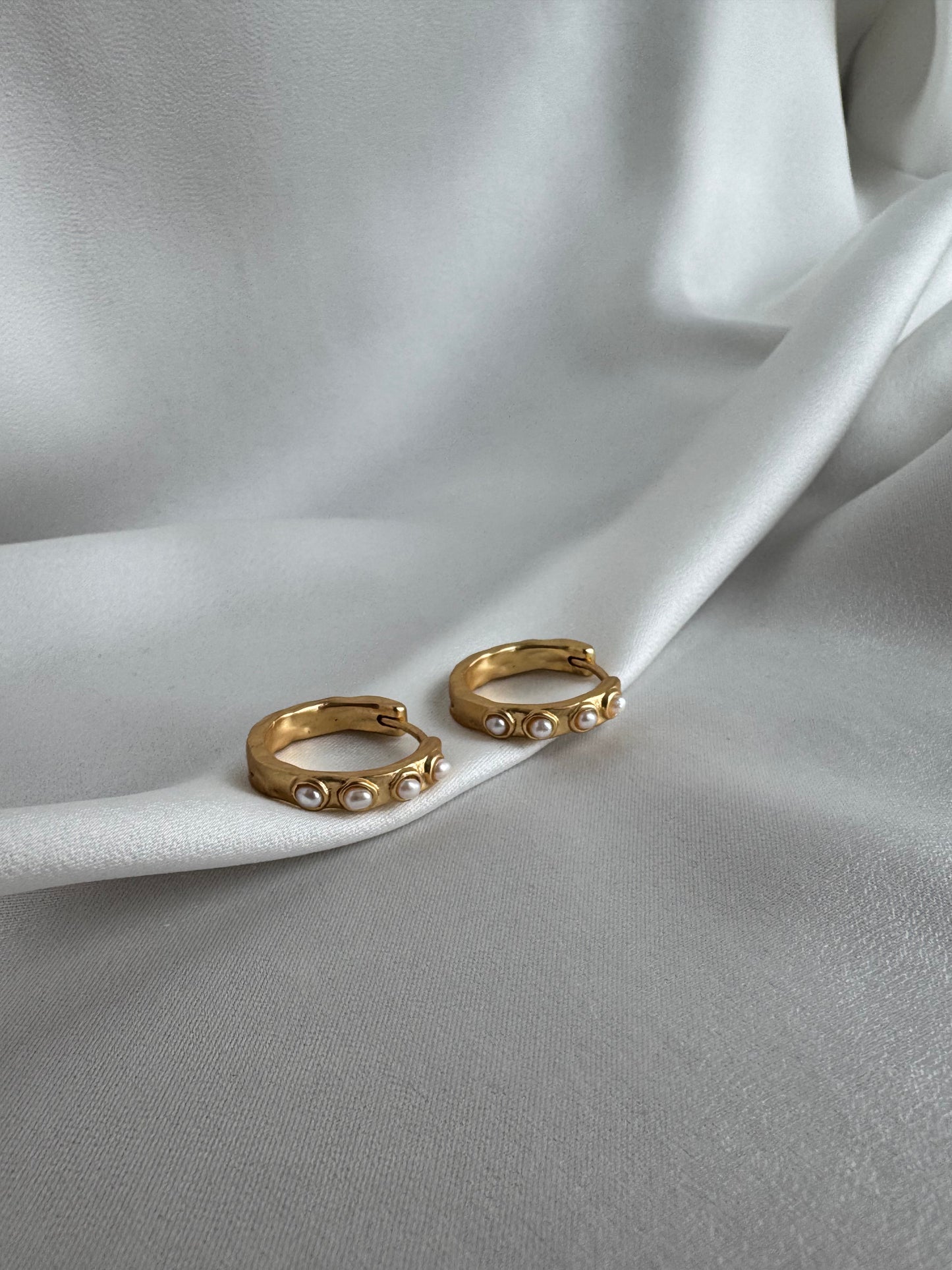 Organic Basic Hoop Pearl
